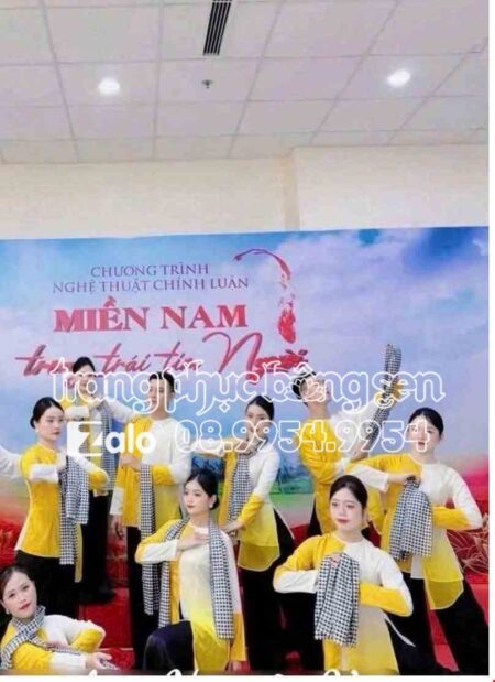 Áo bà ba trắng vàng