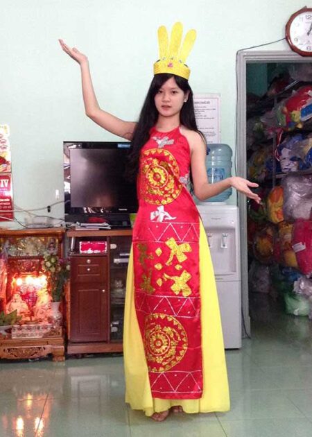 Áo dài Âu Lạc nữ màu đỏ