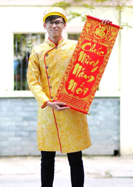 Áo dài cách tân nam gấm sò vàng