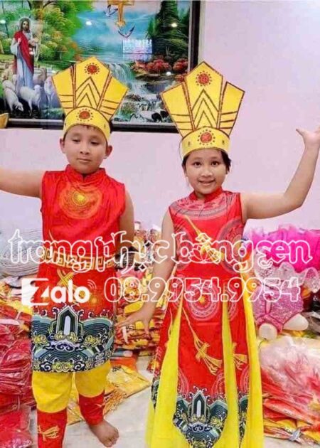 Âu Lạc mầm non  múa hát sử ca Nam Nữ, cam vàng