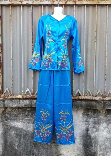 Bà ba nữ phi bóng in hoa kim tuyến màu xanh