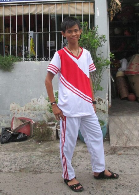 Đồ múa cổ động nam, màu trắng phối đỏ