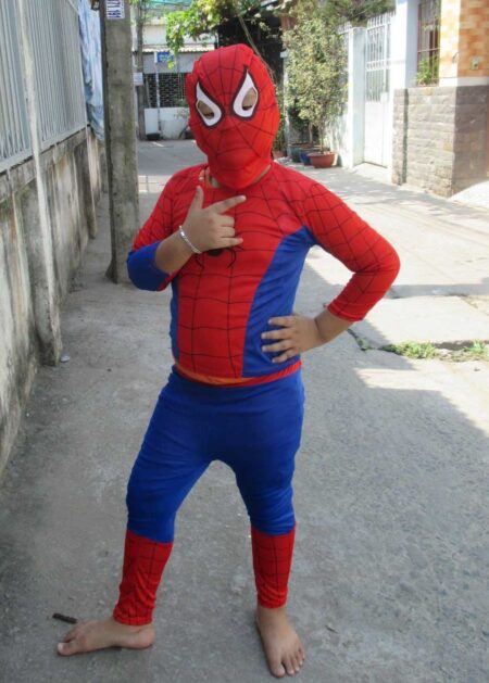 Người nhện trẻ em