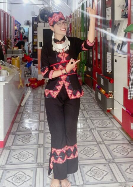 Trang phục 54 dân tộc (lẻ) Lô Lô đen form rộng