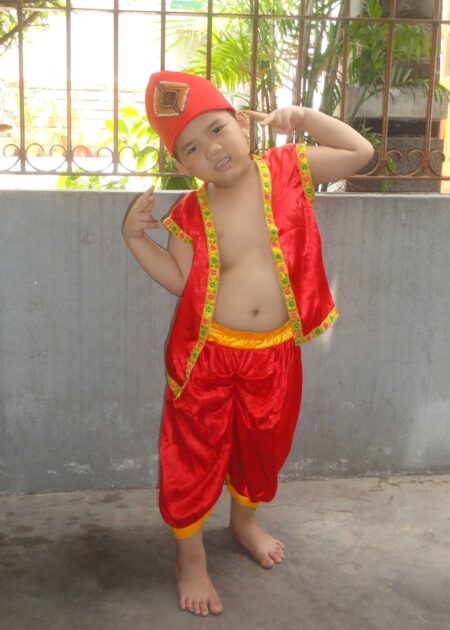 Trang phục Alibaba trẻ em màu đỏ