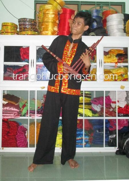 Trang phục dân tộc Mèo nam màu đen tay dài, quần dài