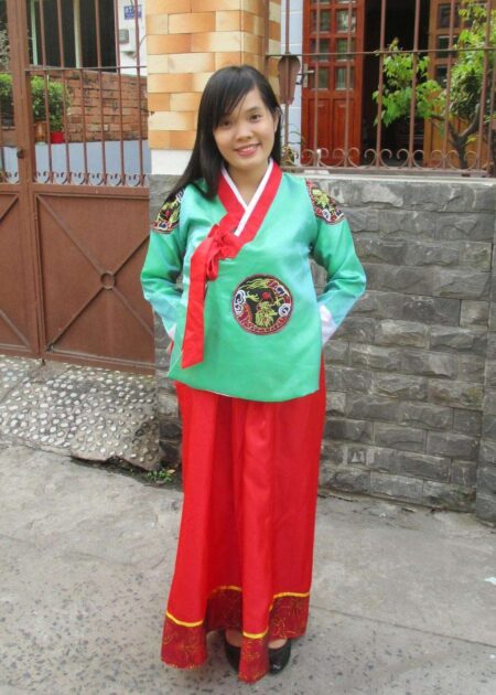 Trang phục Hanbok nữ, màu xanh, váy đỏ