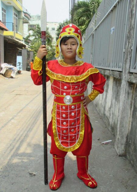 Trang phục tướng quân trẻ em màu đỏ